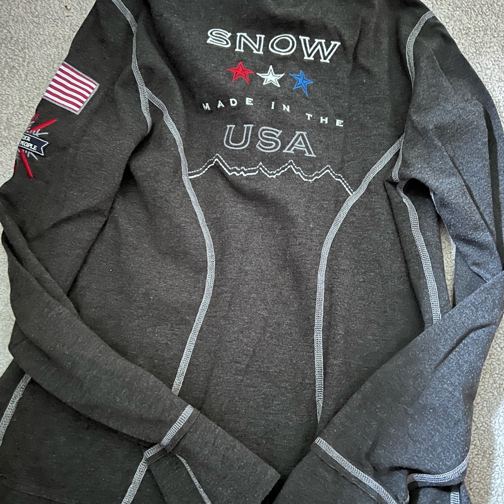 Alp N Rock Gray -Zip Sweater - Picture 3 of 4